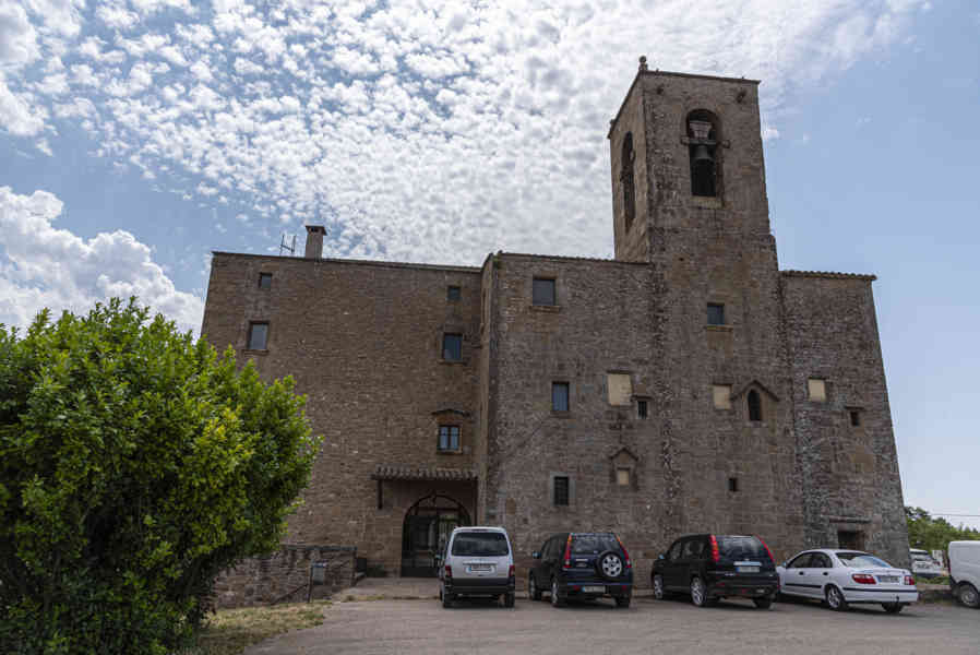 Lleida - Pinós 10 - santuario de Pinós.jpg